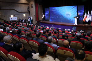 راه نجات کشور از مسیر جهادگران و دانشمندان می‌گذرد