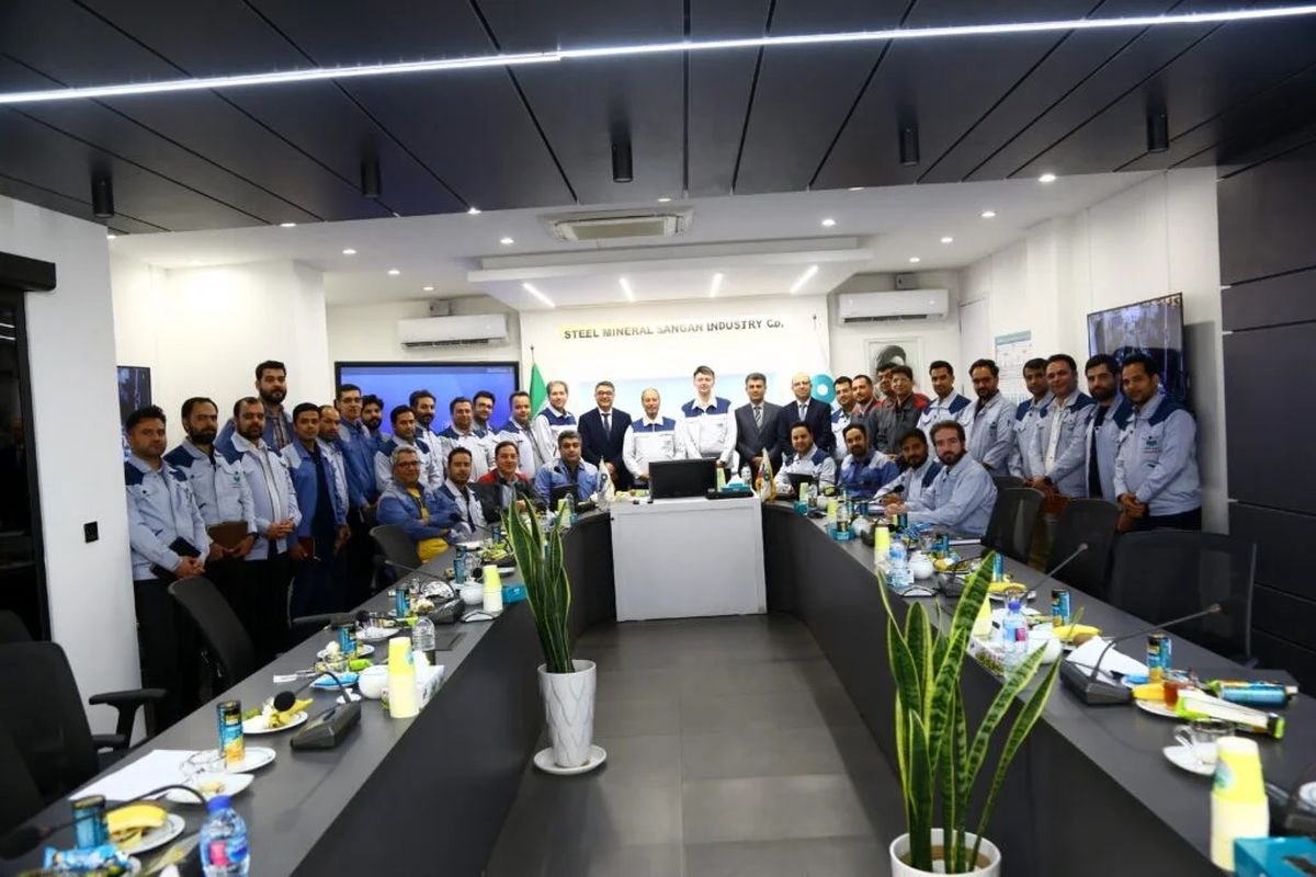 فولاد سنگان