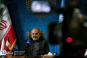 فعلا تغییر در استانداران انجام نمی‌شود