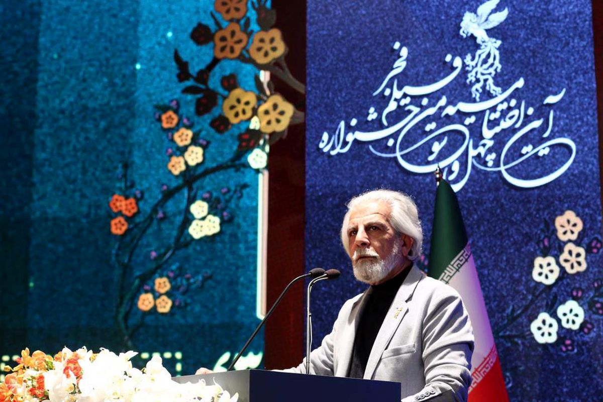 دبیر جشنواره