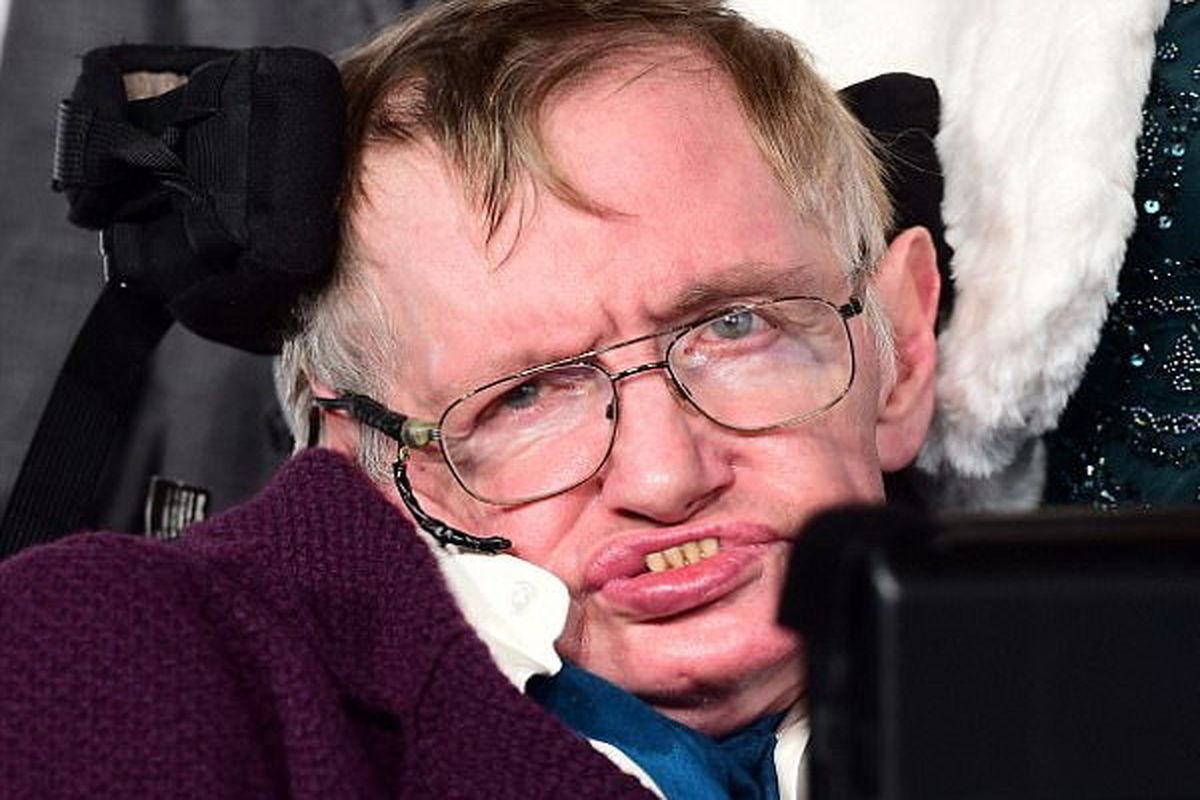 استیون هاوکینگ