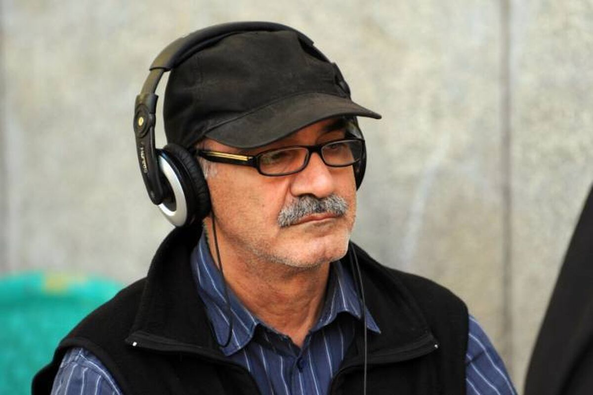 حمید لبخنده