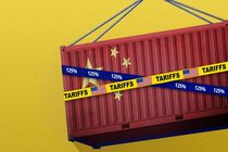 کسری تجاری آمریکا رکورد زد