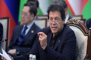 عمران خان در تجمع 30000 نفری پاکستانی های مقیم آمریکا شرکت کرد