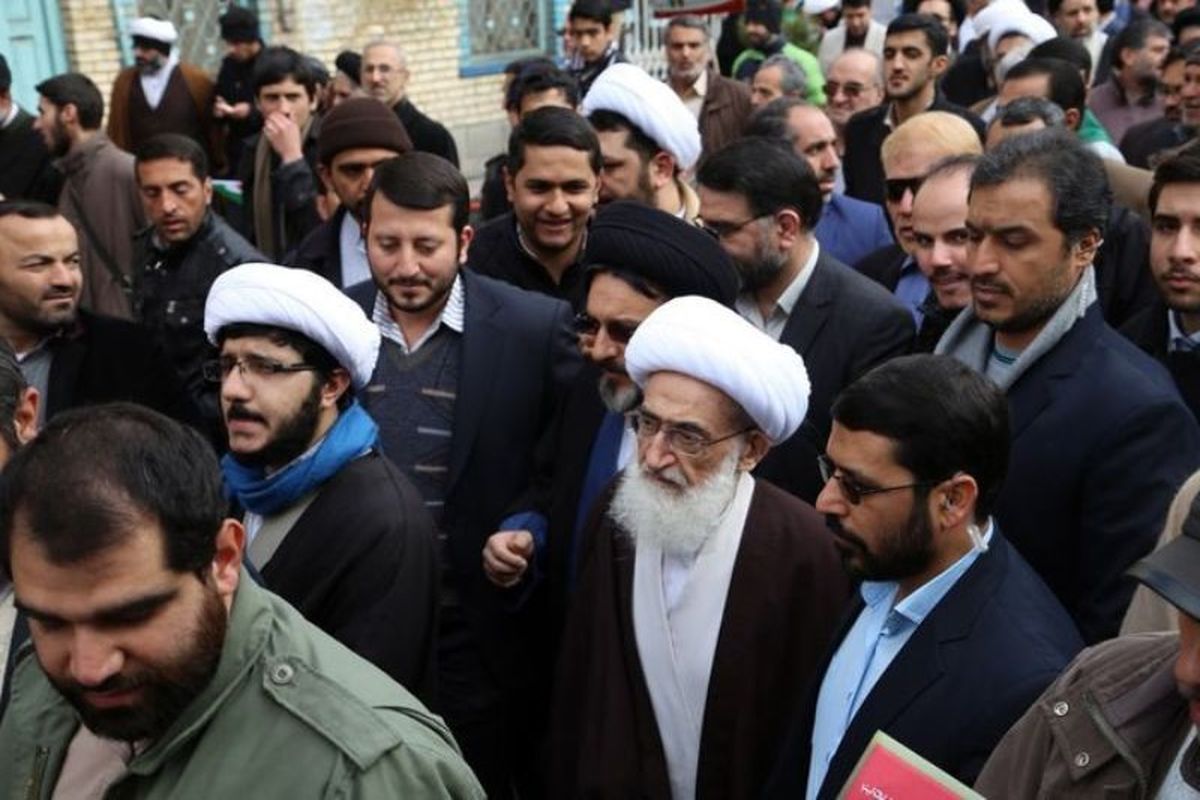 نوری همدانی