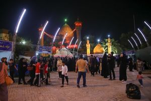 اجرای برنامه‌های فرهنگی و مذهبی در موکب حرم مطهر سید علاالدین حسین(ع) 