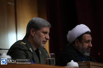 قدردانی وزیر دفاع از اقدامات جهادی ارتش در مقابله با ویروس کرونا