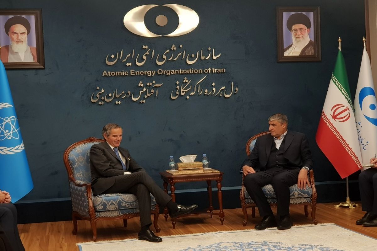 مذاکرات رافائل گروسی با محمد اسلامی