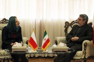 وزیر همکاری های بین المللی نخست وزیر لهستان با رحمانی فضلی دیدار کرد