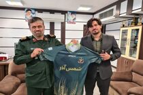 دیدار سعید دقیقی سرمربی تیم لیگ برتری شمس آذر قزوین با سردار رفیعی فرمانده سپاه استان قزوین
