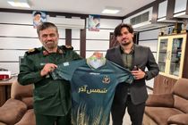 دیدار سعید دقیقی سرمربی تیم لیگ برتری شمس آذر قزوین با سردار رفیعی فرمانده سپاه استان قزوین