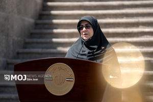 دولت بر اساس منافع ملی تصمیم‌گیری و عمل می‌کند