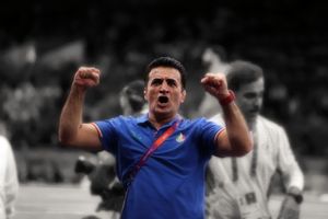 اهدای خون بنا و شاگردانش در خانه کشتی + تصویر