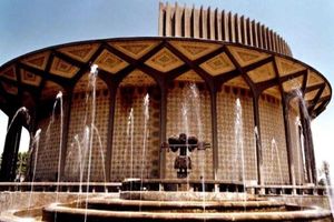 آغاز اجرای سه اثر نمایشی جدید در تالارهای سایه و قشقایی