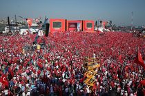 رئیس جمهور و نخست وزیر ترکیه به همراه همسرانشان + عکس