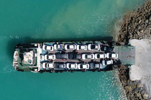 ترافیک در بنادر پل-لافت روان است