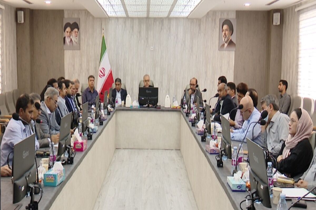 استاندار هرمزگان در نشست شورای مسکن 