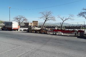 ساماندهی وانت بارهای میدان گاز سنندج