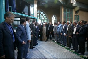 عضو هیچ حزبی نیستیم/ درباره حزب اعتدال و توسعه باید دولت صحبت کند