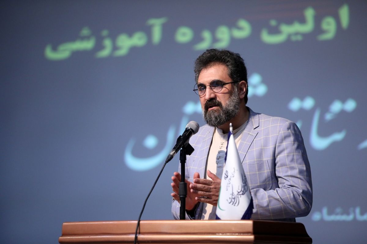 دبیر کانونهای مساجد 