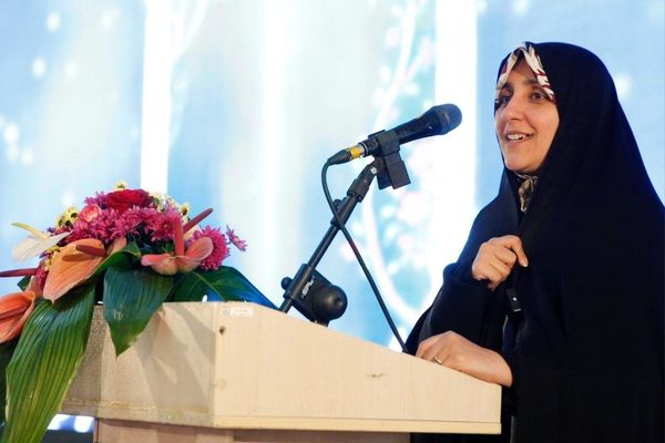 معاون رییس‌جمهور در نمایشگاه قرآن کریم و رویداد نجمه حضور یافت