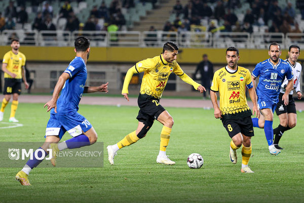 ترکیب سپاهان اصفهان و استقلال تهران در آخرین بازی نیم‌فصل مشخص شد