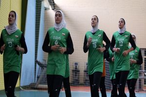 تیم ملی والیبال دختران روز استراحت خود را نیز تمرین کردند