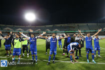 دیدار تیم های فوتبال استقلال و ذوب آهن