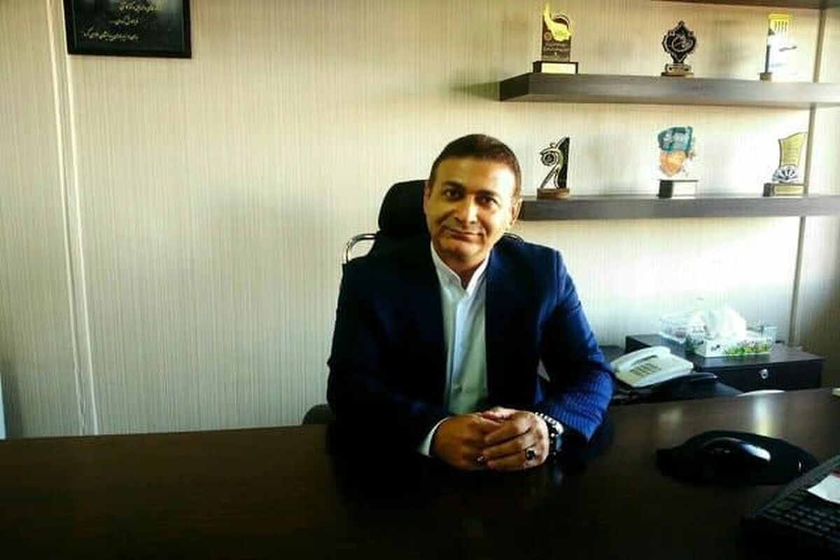 اسماعیل حاجی آبادی