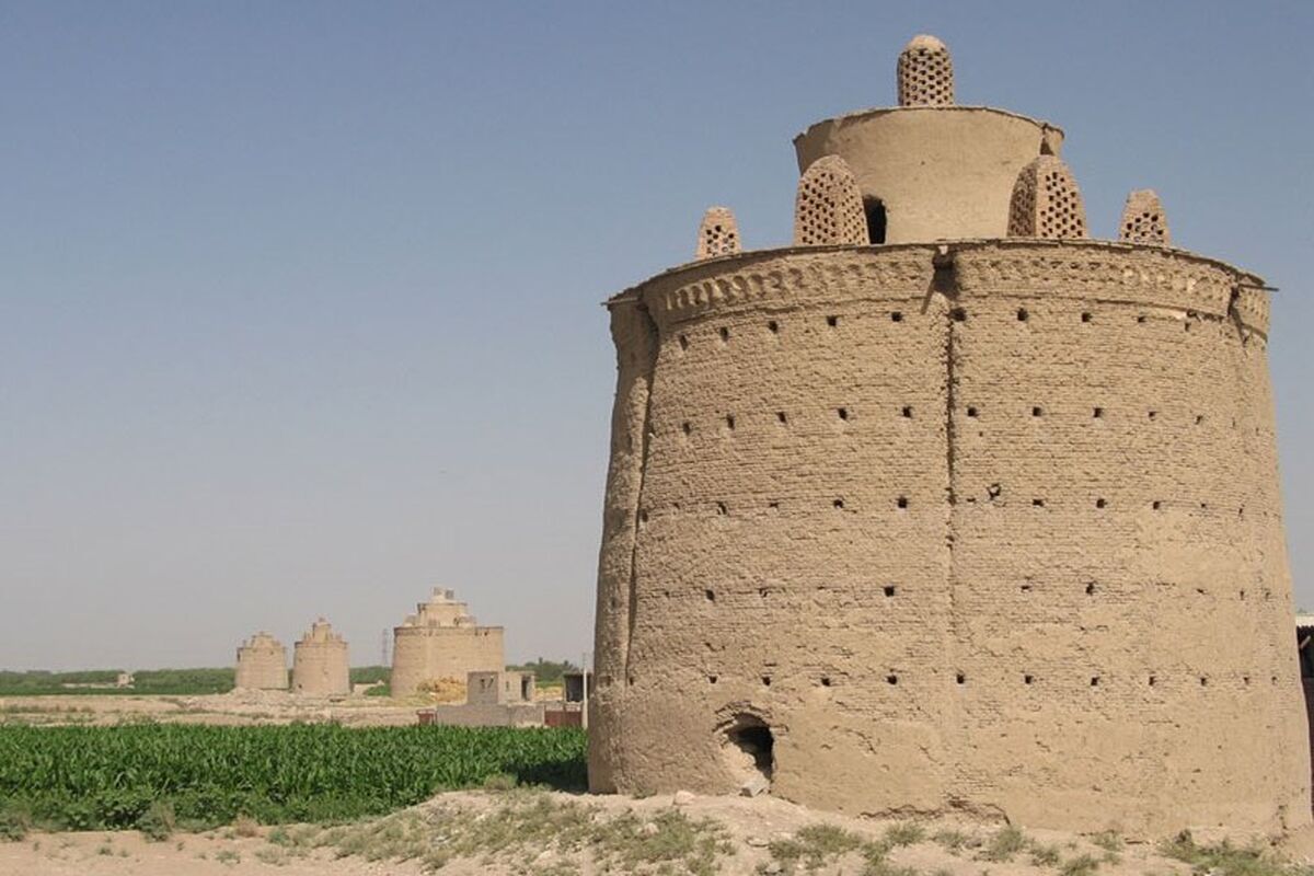 برج کبوتر دینانی