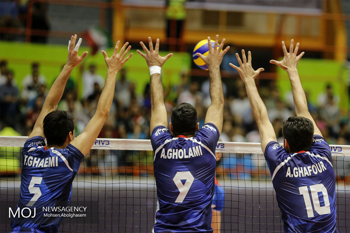 دیدار تیم های والیبال ایران و صربستان