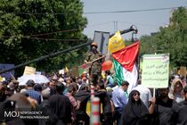 حاشیه‌های راهپیمایی روز جهانی قدس/ماکت موشک ذوالفقار به نمایش درآمد
