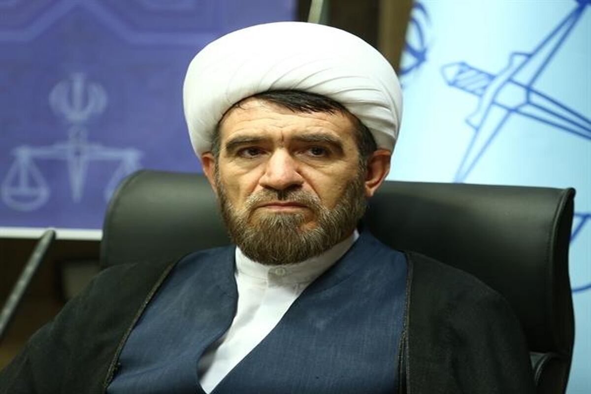 حجت الاسلام و المسلمین حسن غریب