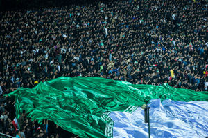 ۴۰۰ صندلی در اختیار تماشاگران ایرانی قرار گرفت