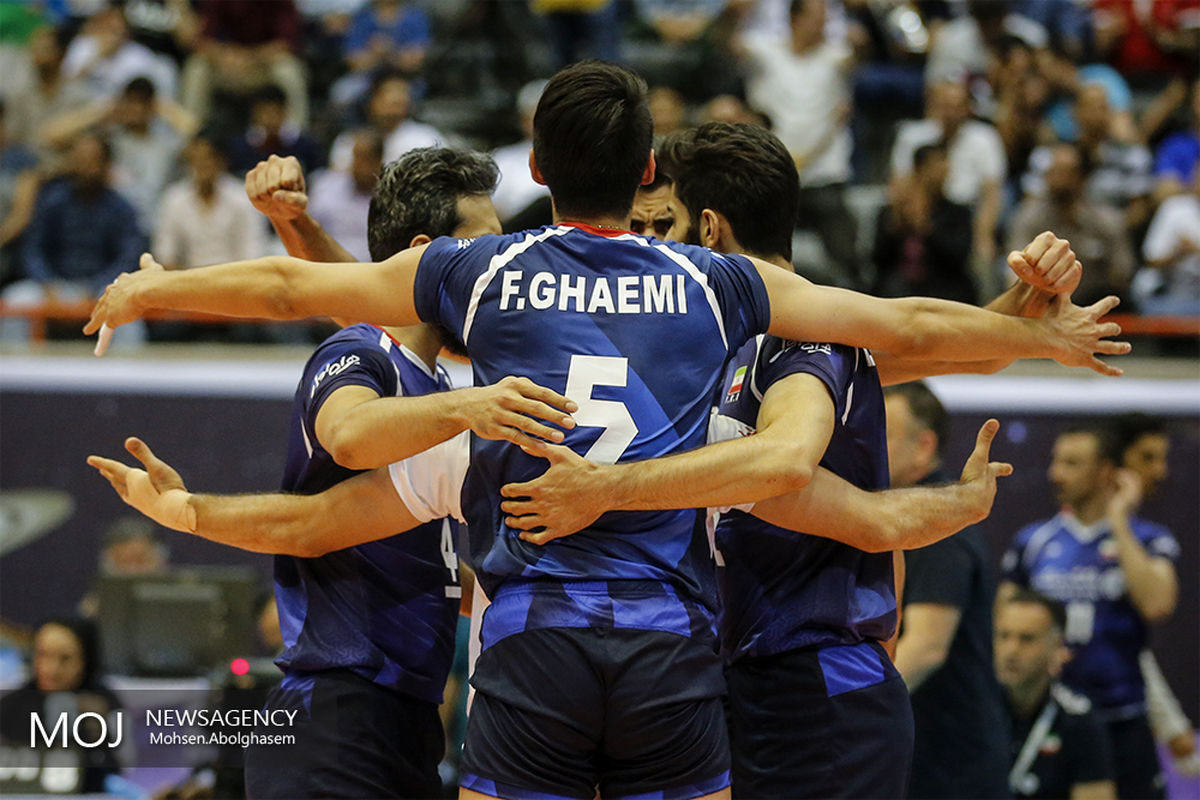 دیدار تیم های والیبال ایران و صربستان