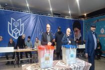 معاون امنیتی وزیر کشور دولت روحانی رأی خود را به صندوق انداخت