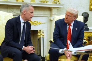 کانادا باید به پنجاه و یکمین ایالت آمریکا تبدیل شود