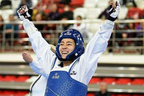 مبارزه دختر تکواندوکار ایرانی برای تیم ملی فلسطین