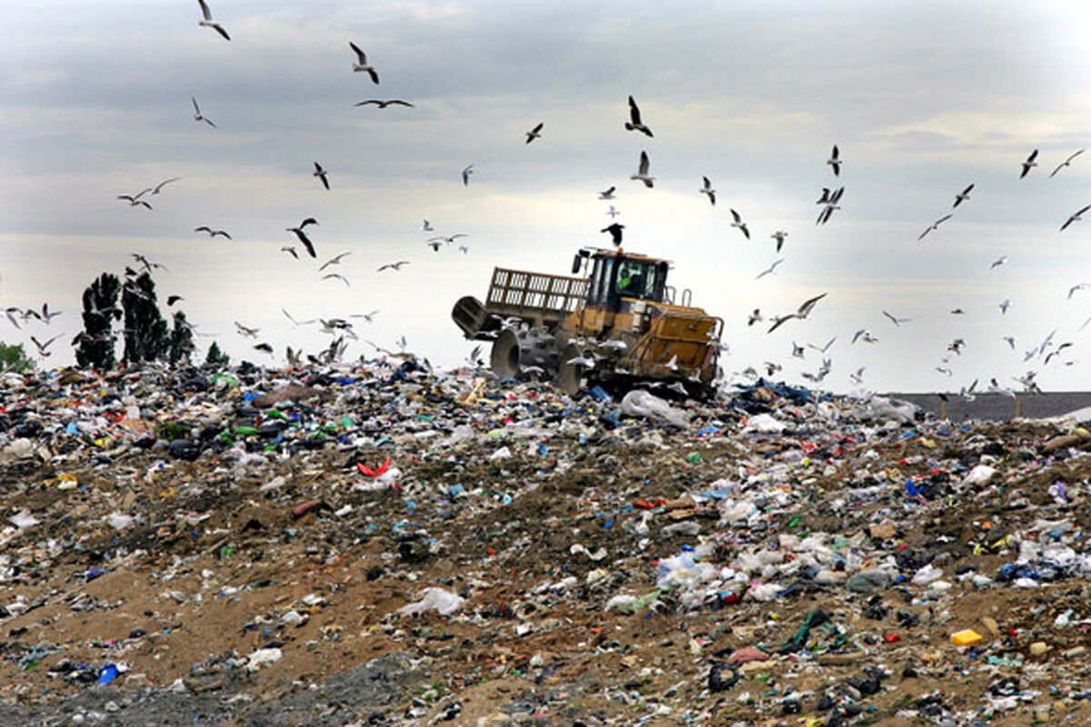 دفن زباله