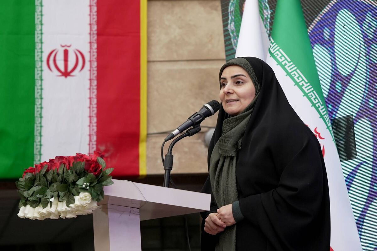 فرزانه صادق
