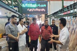  عملیات سم پاشی در کشتارگاه دام شهرستان خمینی شهر