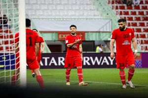 قوانین سهمیه خارجی مانع جذب گلر جدید تراکتور شد