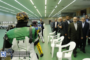 بازدید وزیر ورزش از تمرین تیم ملی تیراندازی