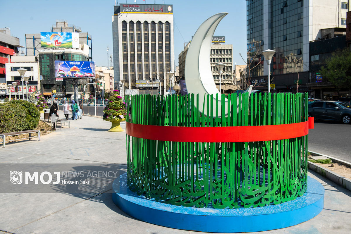 نصب المانهای نوروزی در سطح شهر تهران