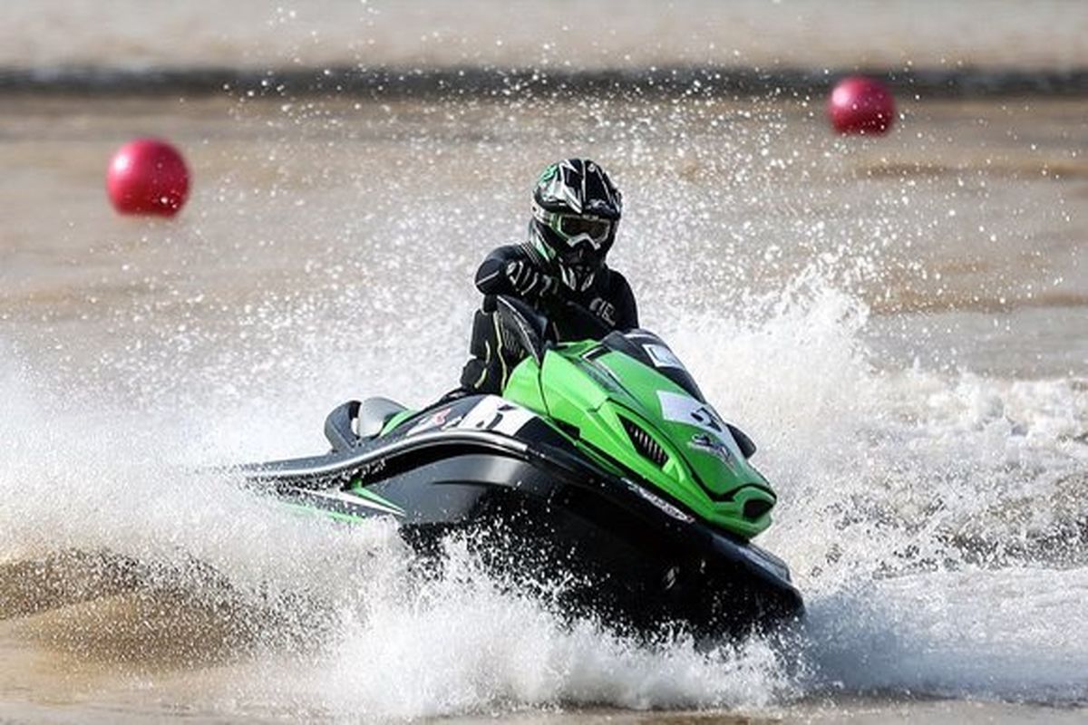 اصفهان- جت اسکی