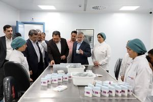 توسعه صنعت دارو یکی از محورهای تحقق اقتصاد مقاومتی است