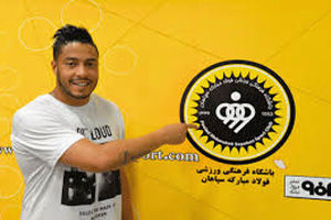 قرارداد 'لی اولیویرا' با تیم سپاهان تمدید شد