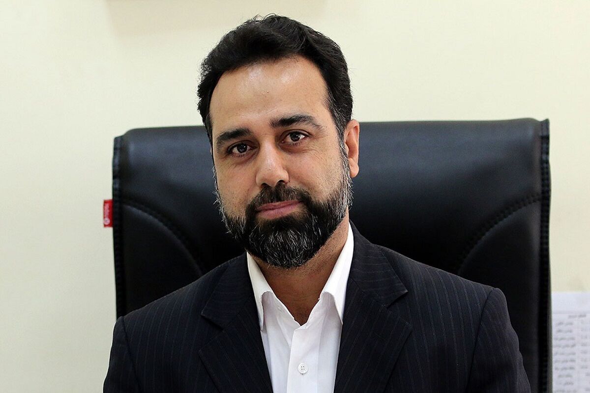 فخرالدین کشاورز رئیس برج مراقبت پرواز فرودگاه بین المللی شهید دستغیب شیراز