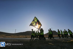 ۱۰۰ کاروان پیاده به سمت مشهد حرکت خود را آغاز کردند