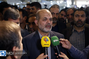 مردم به سمت مرزها حرکت نکنند